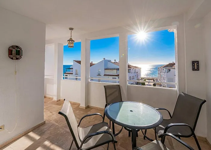 Апартаменты Fuentes De Bloque A Нерха